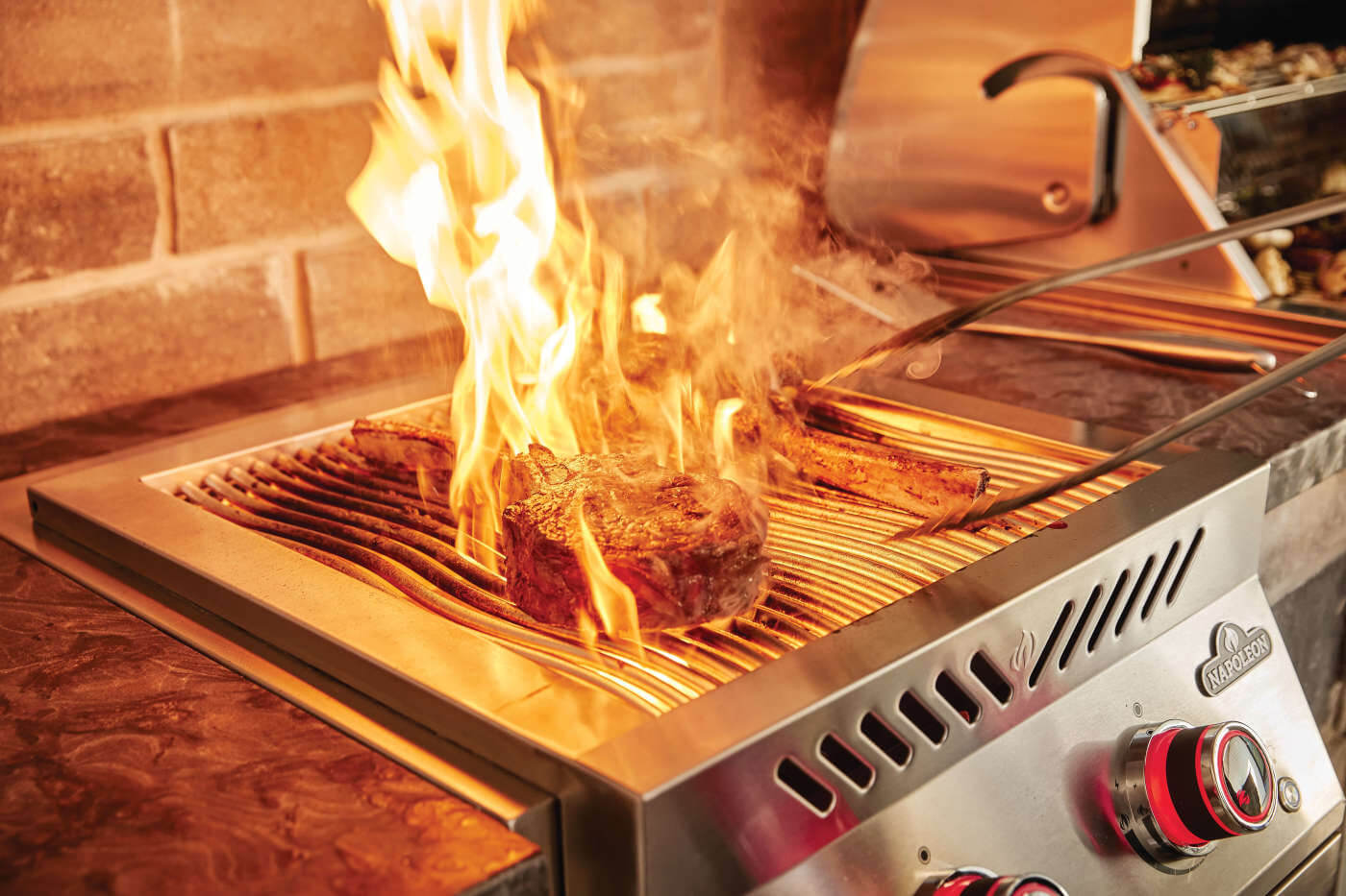 Built-in 700 Series Dual Infrared Burner - with Stainless Steel Cover