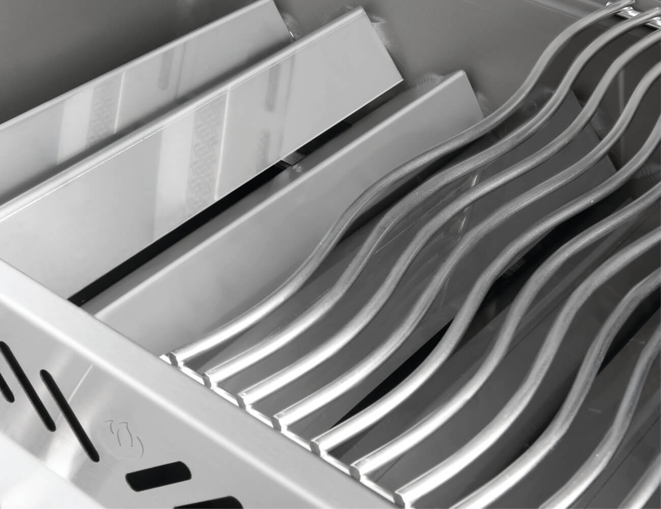 Built-in Prestige PRO™ 665 RB - with Infrared Rear Burner